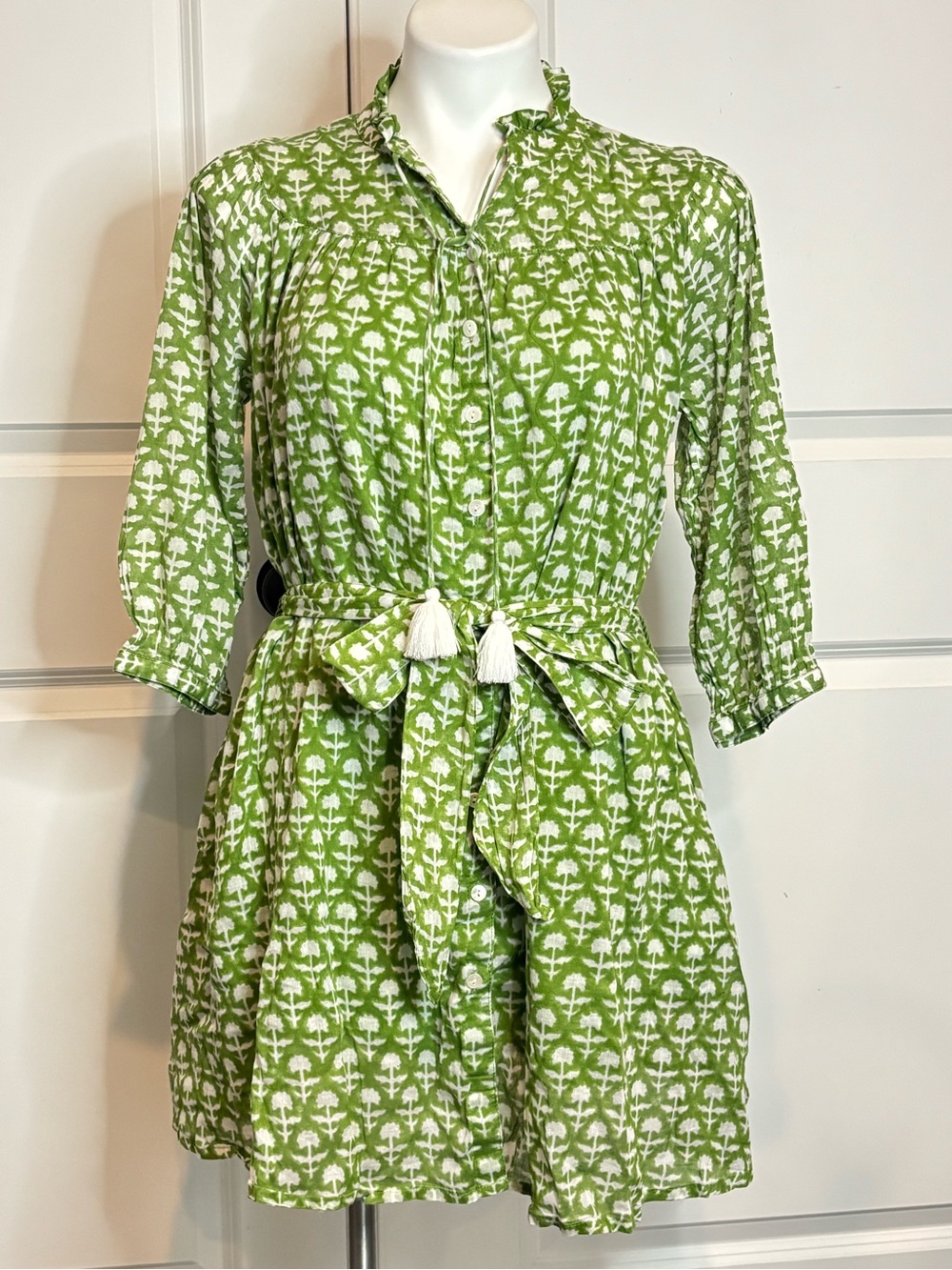 Marea by Liz Joy Green White Floral Print Tassel Tie Waist Long Sleeve Dress M